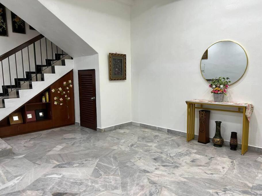 Holiday home One's Seri Manjung